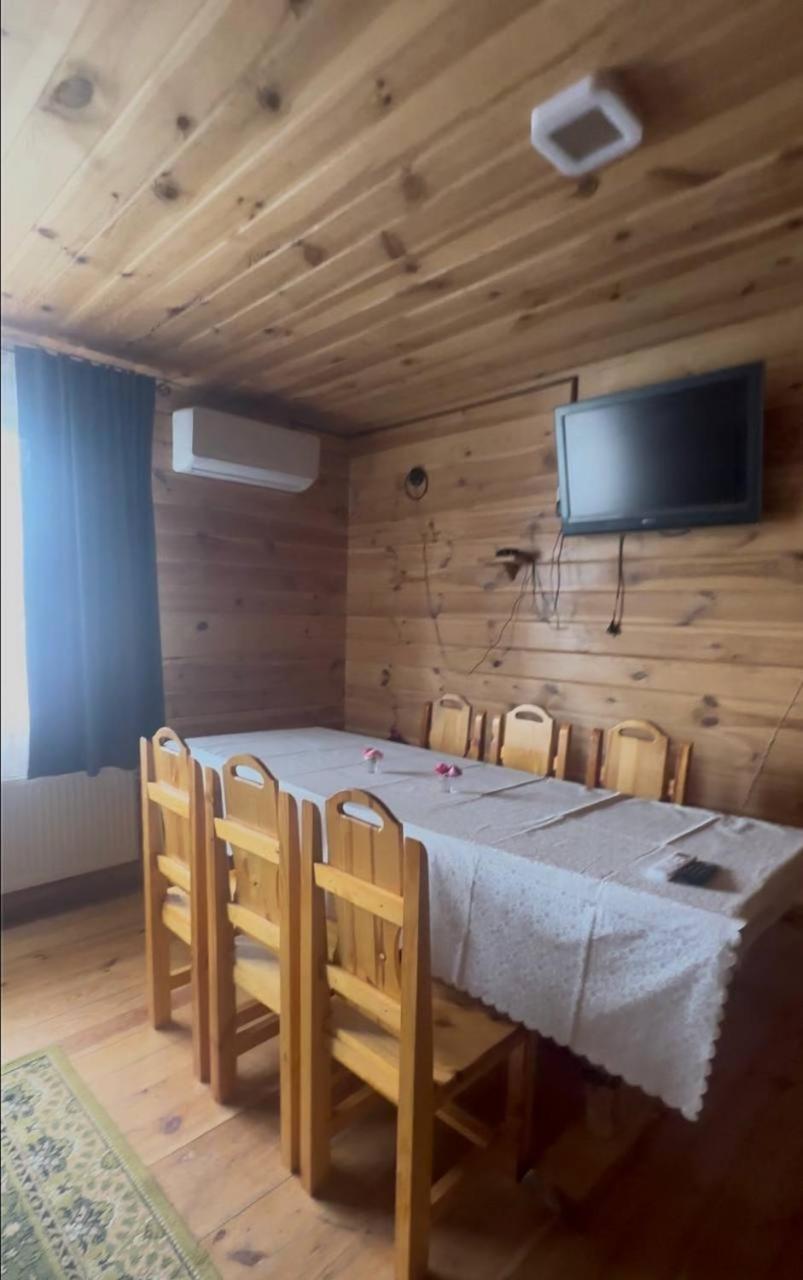Лукі Villa Свитяз Екстериор снимка