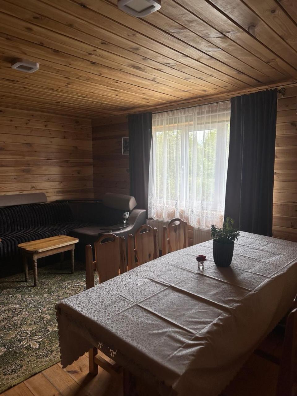 Лукі Villa Свитяз Екстериор снимка