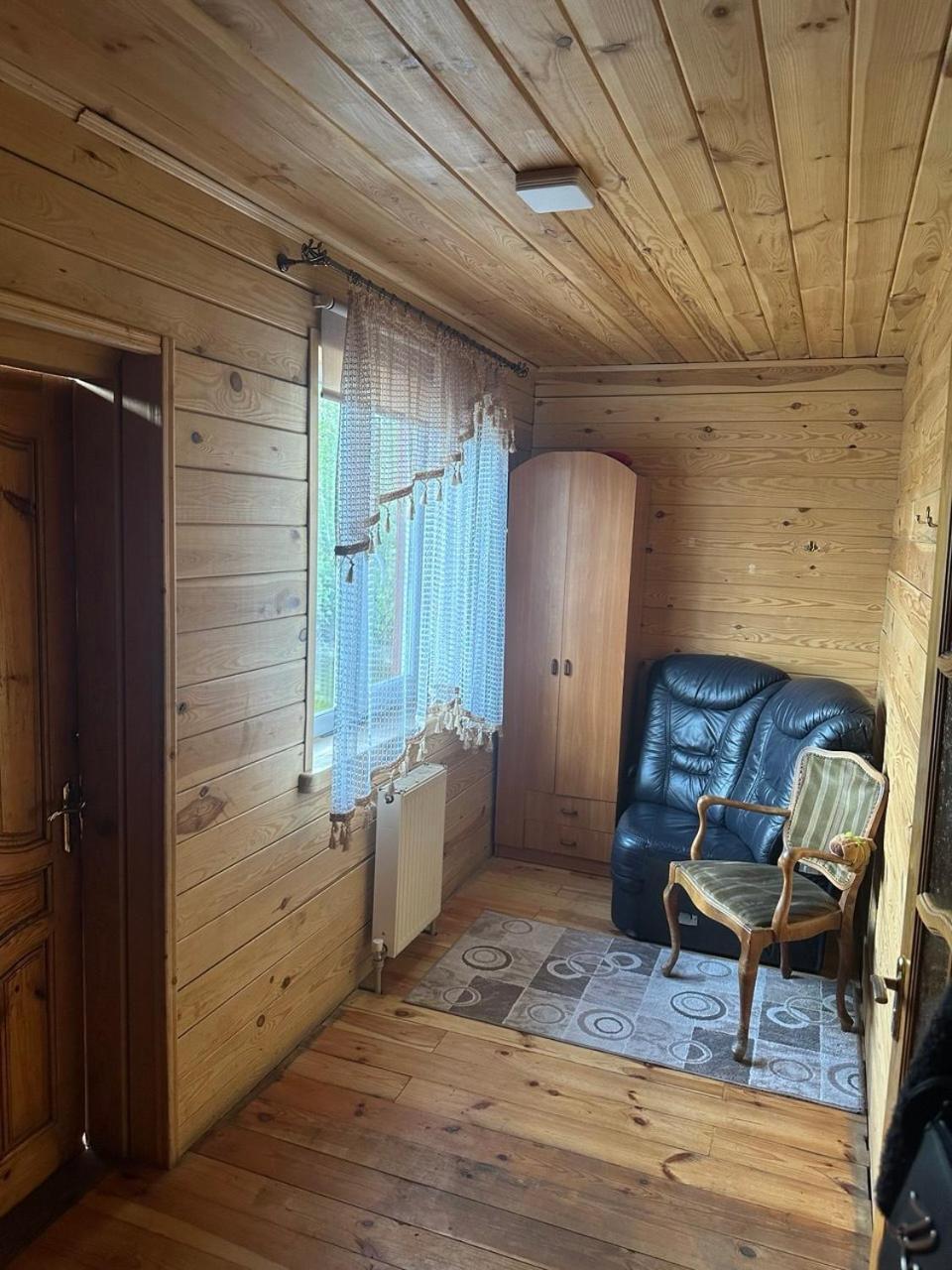 Лукі Villa Свитяз Екстериор снимка