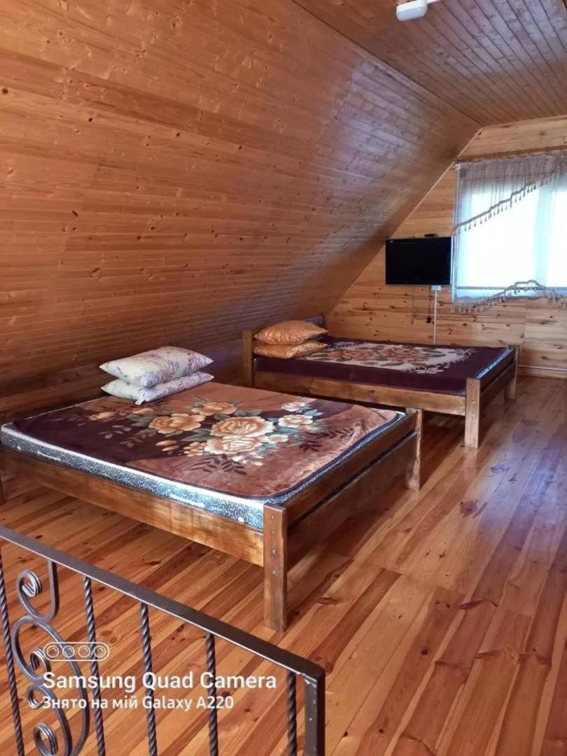 Лукі Villa Свитяз Екстериор снимка